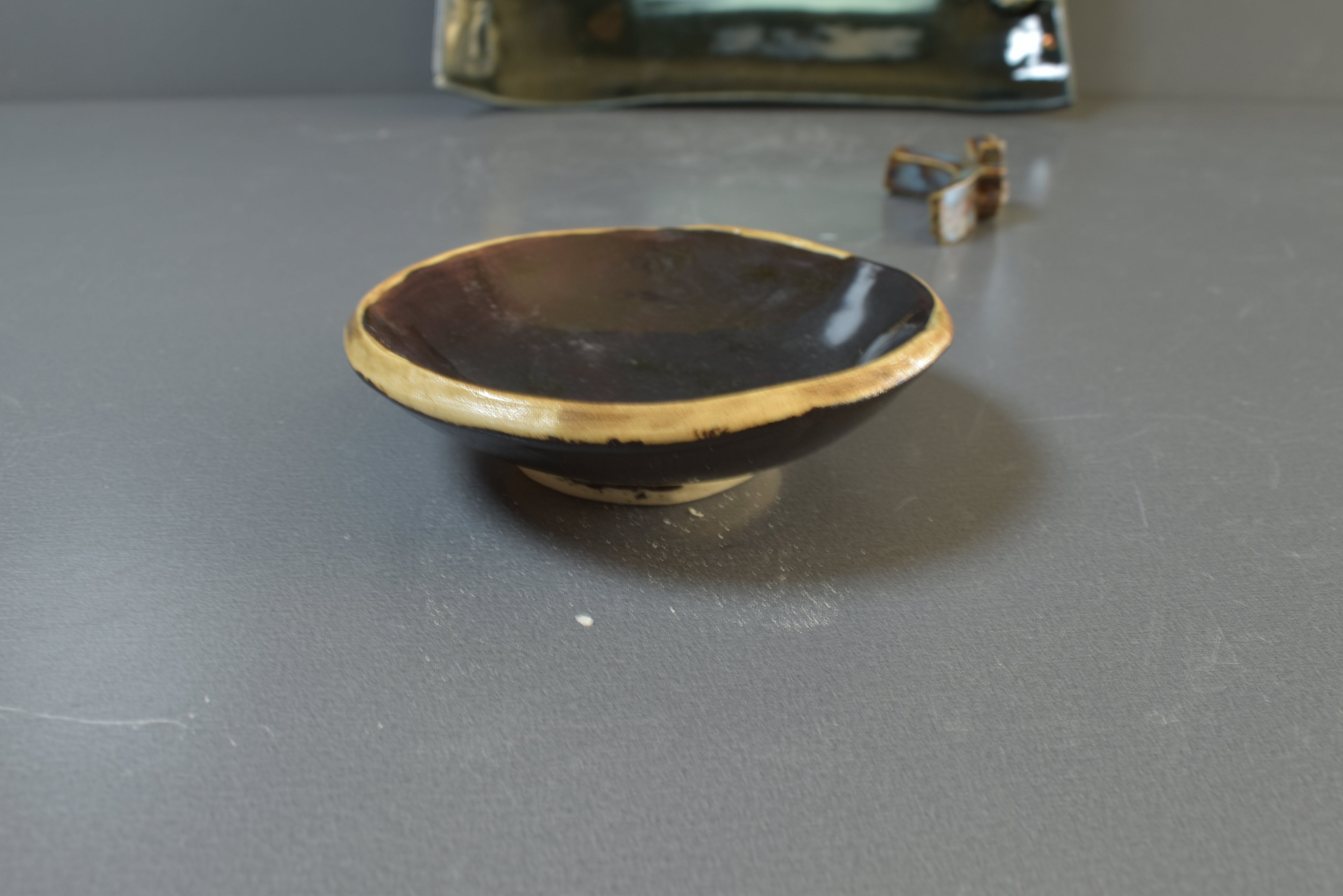 Ocean Bloom Sushi Plate Set – Handmade Ceramic Sushi Serving Tray, Sauce Bowl & Chopsticks with Rest