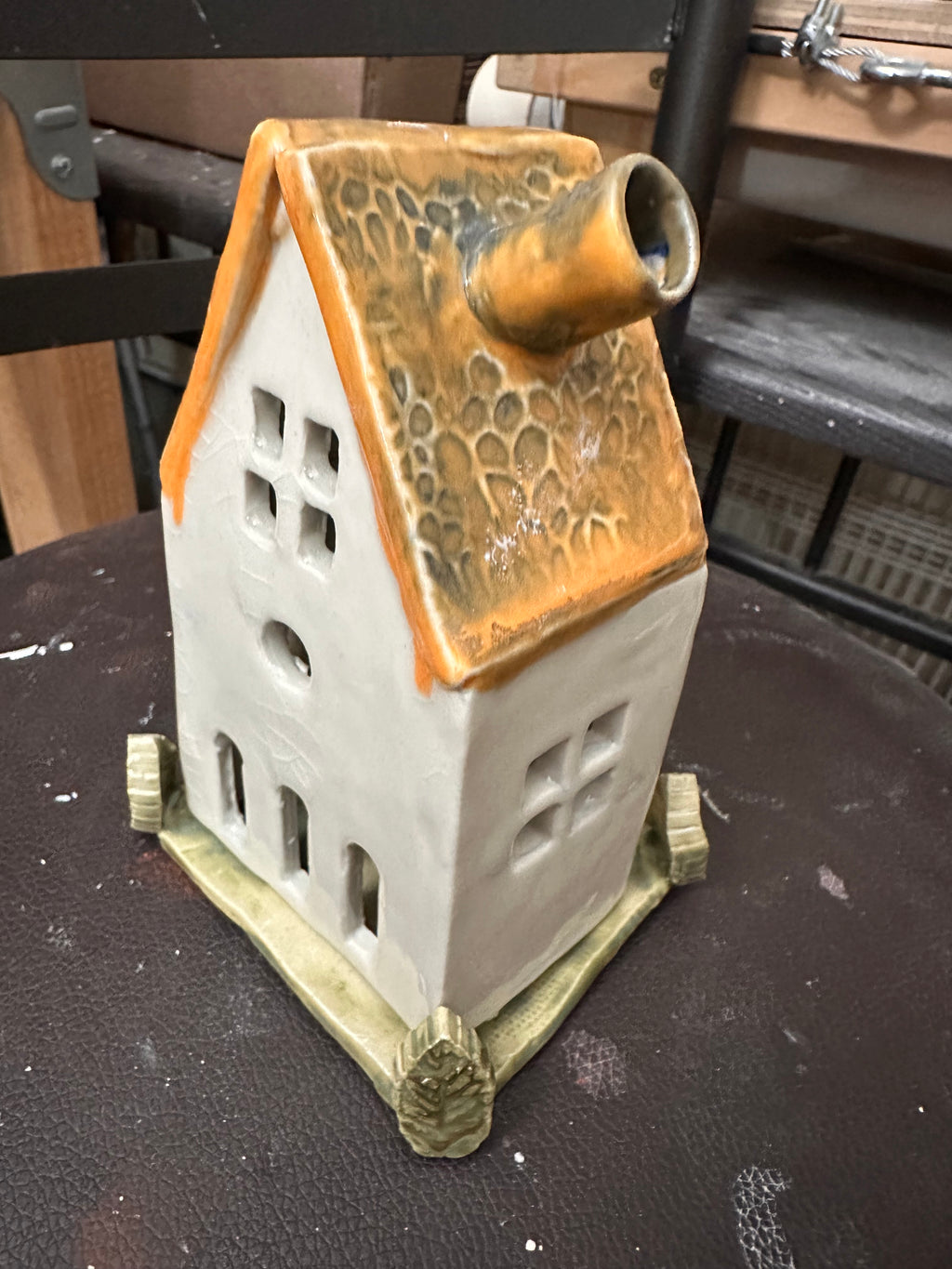 Handmade Ceramic House Tealight Holder | Nordic Pumpkin Glow Roof Candle House | Miniature Home Décor | Incense Burner | Cozy Ceramic Luminary