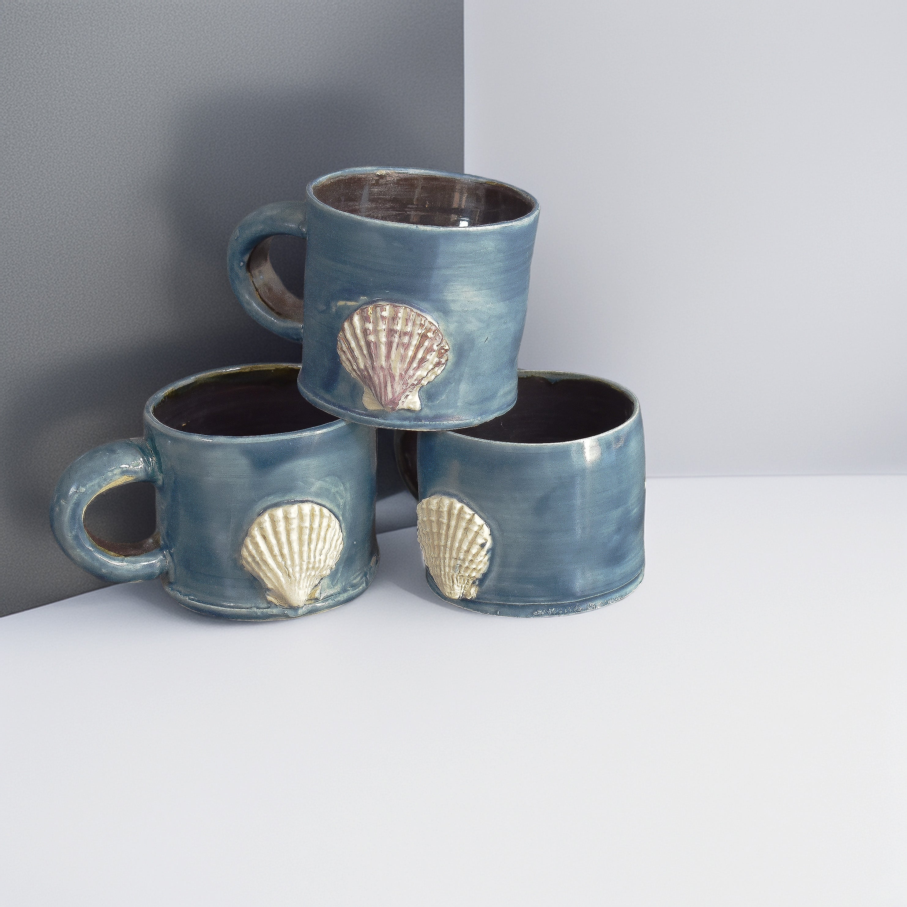 Ocean Shell Mug – Handmade Ceramic Mug with Ocean Blue Glaze & Seashell Motif