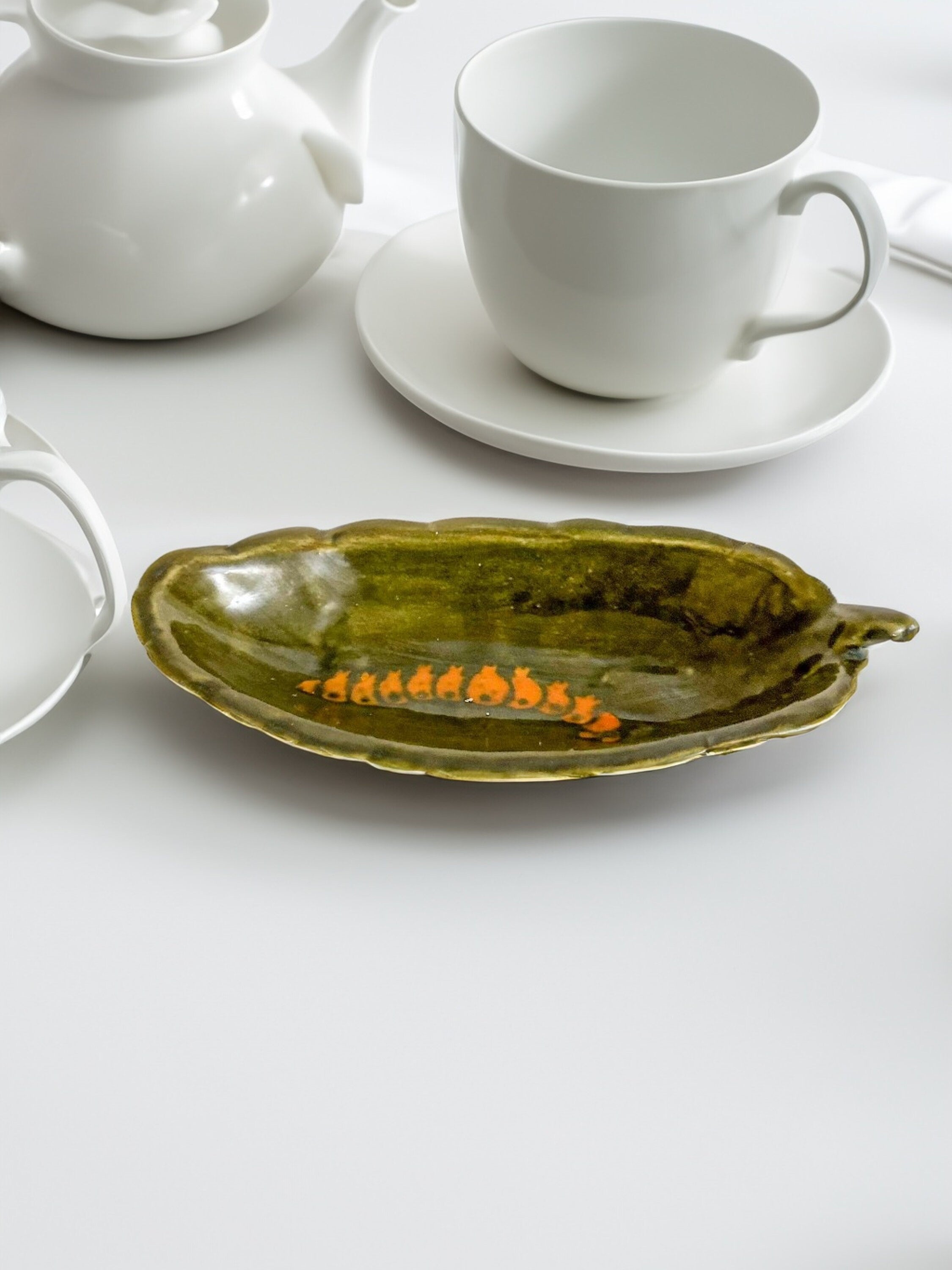 Whimsical Caterpillar Leaf Bowl – Handmade Ceramic Tapas Candy Dish | Snack Nut Dish | Desert Dish (Copy)