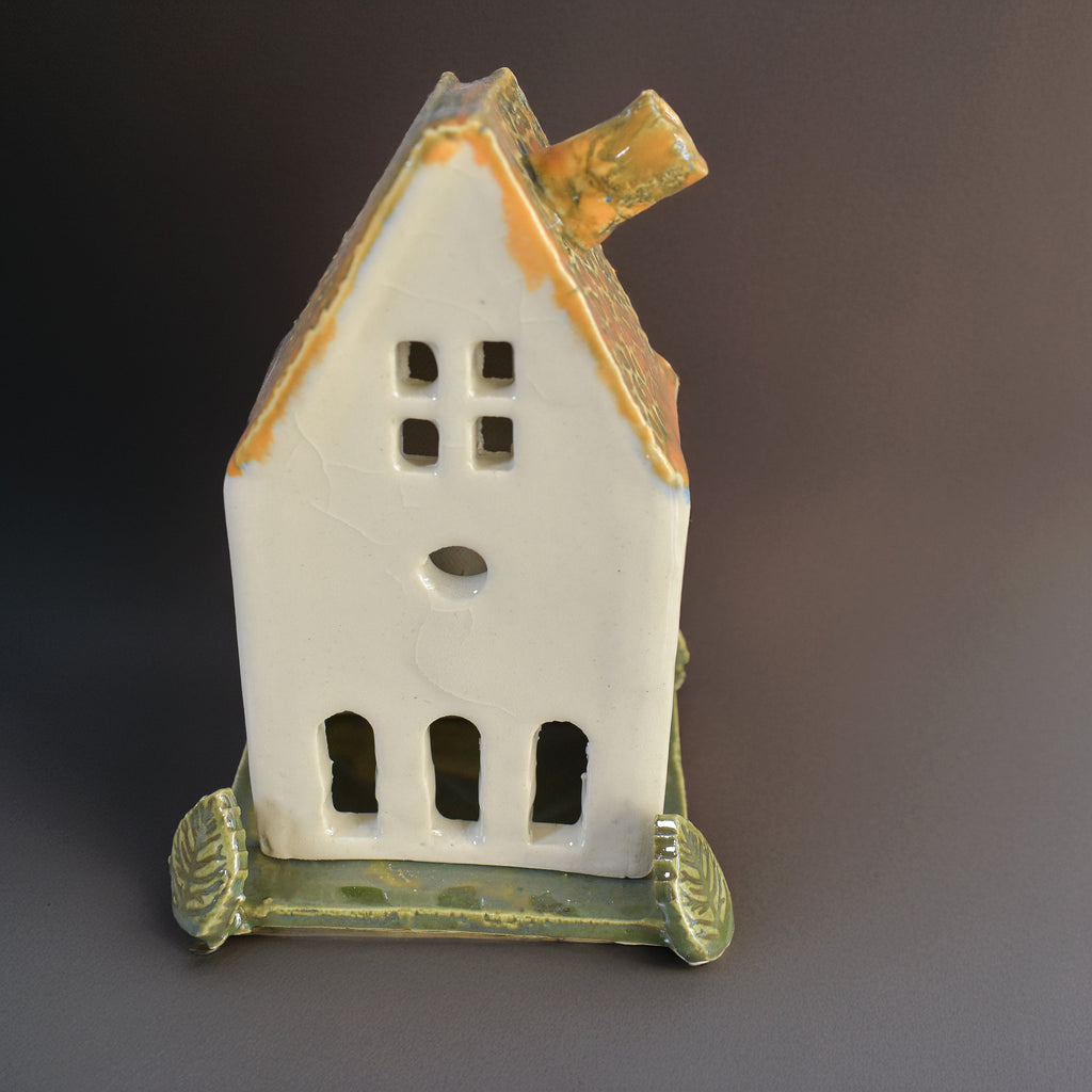 Handmade Ceramic House Tealight Holder | Nordic Pumpkin Glow Roof Candle House | Miniature Home Décor | Incense Burner | Cozy Ceramic Luminary