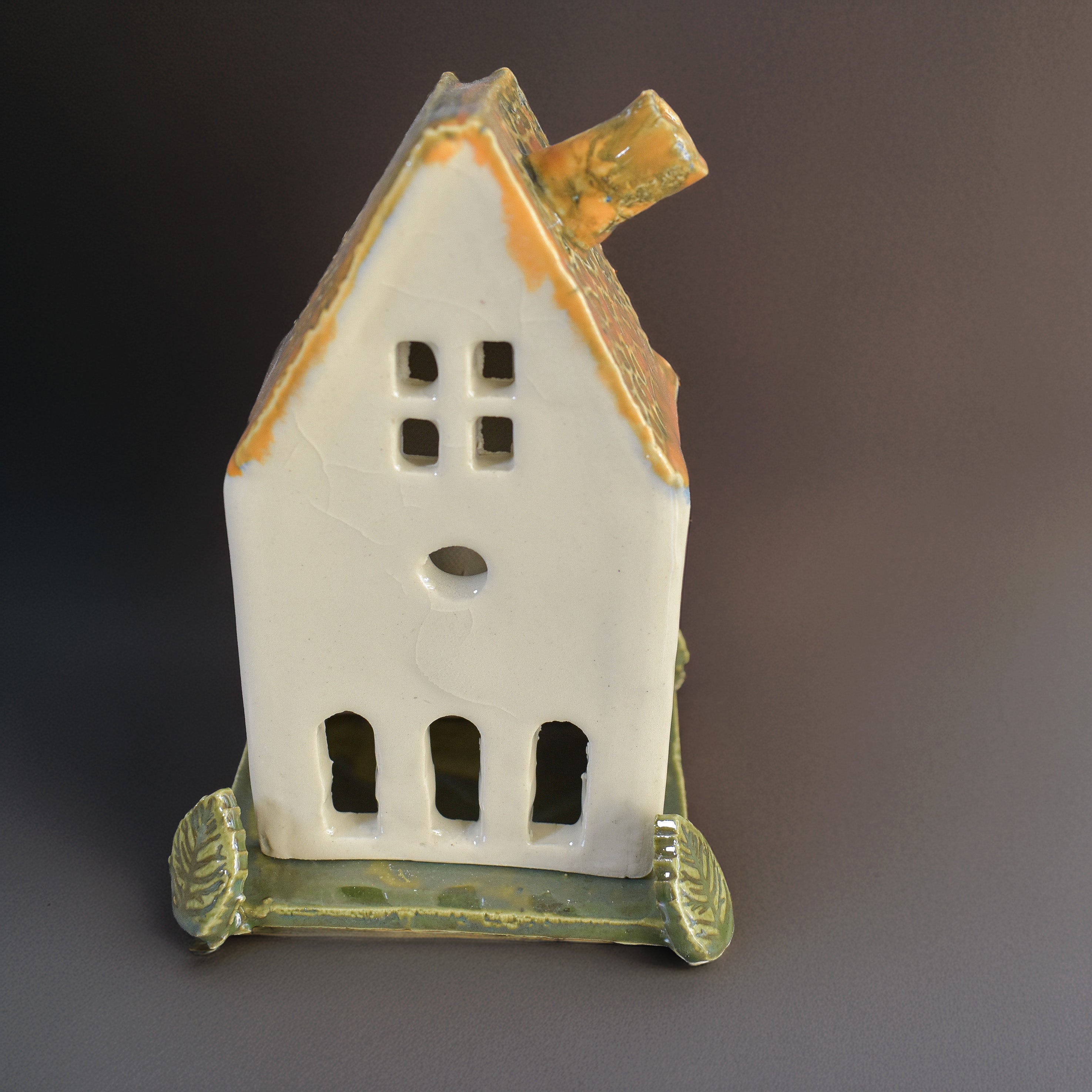 Handmade Ceramic House Tealight Holder | Nordic Pumpkin Glow Roof Candle House | Miniature Home Décor | Incense Burner | Cozy Ceramic Luminary